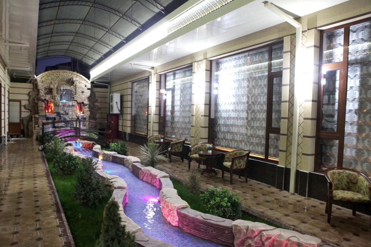 Hotel Naxshab Qarshi Exterior foto